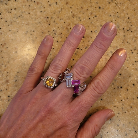 NWT Kurt Geiger Multi Color Rhinestone Ring - Picture 7 of 11